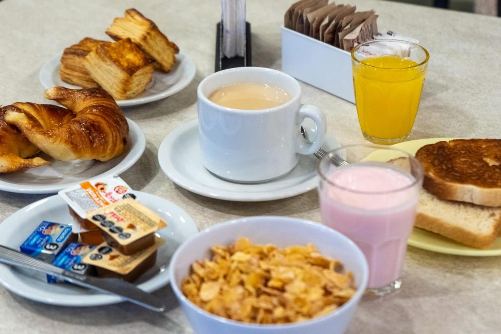 Hotel Belgrano San Luis Zewnętrze zdjęcie